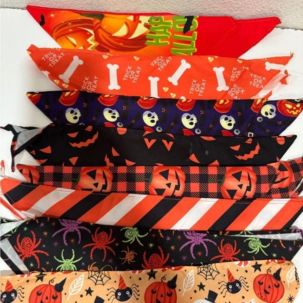 SANWUTA  Halloween Dog triangle Bandanas set of 10 Halloween print size XL